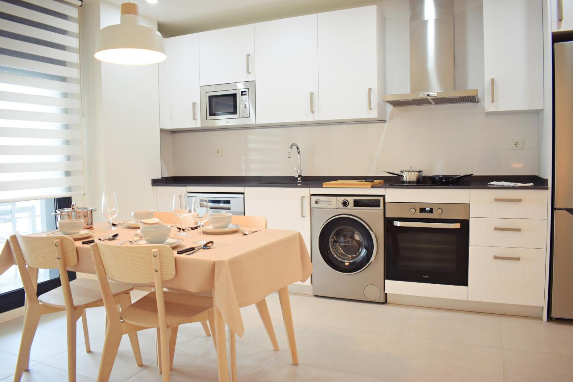 Amalia'S Home: Luminoso Apartamento Muy Cerca De La Playa Málaga Dış mekan fotoğraf