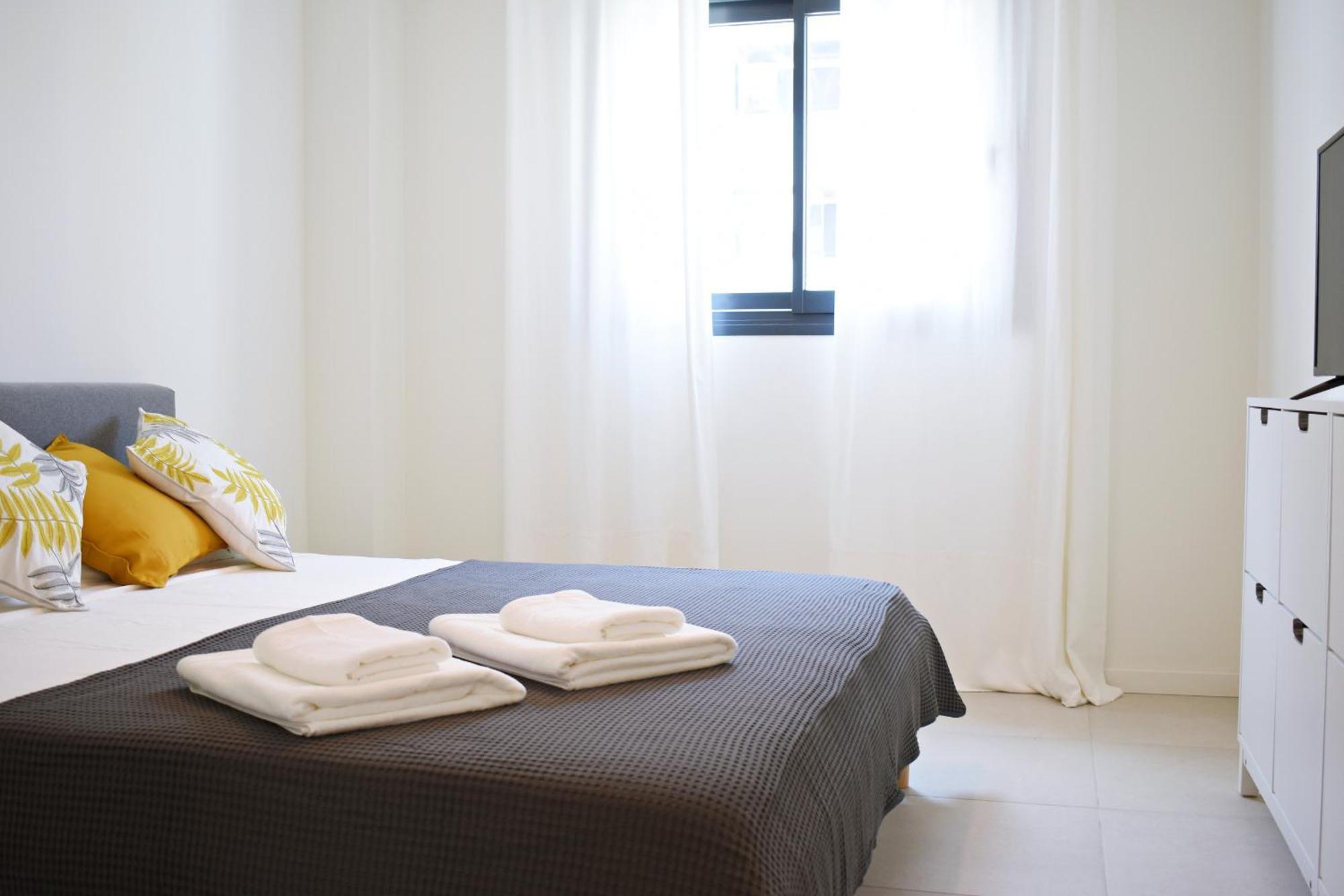 Amalia'S Home: Luminoso Apartamento Muy Cerca De La Playa Málaga Dış mekan fotoğraf