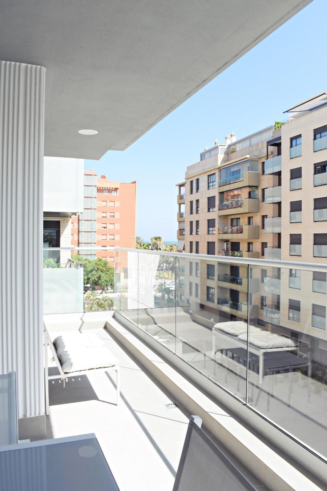Amalia'S Home: Luminoso Apartamento Muy Cerca De La Playa Málaga Dış mekan fotoğraf