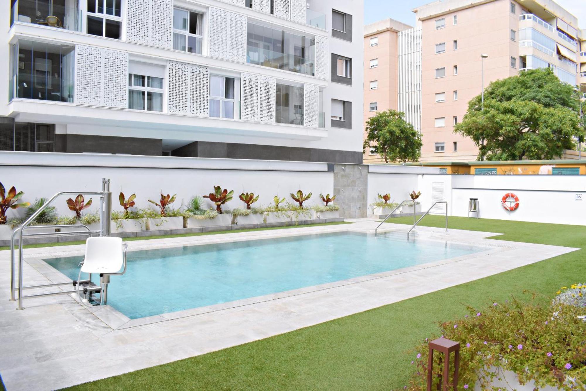 Amalia'S Home: Luminoso Apartamento Muy Cerca De La Playa Málaga Dış mekan fotoğraf